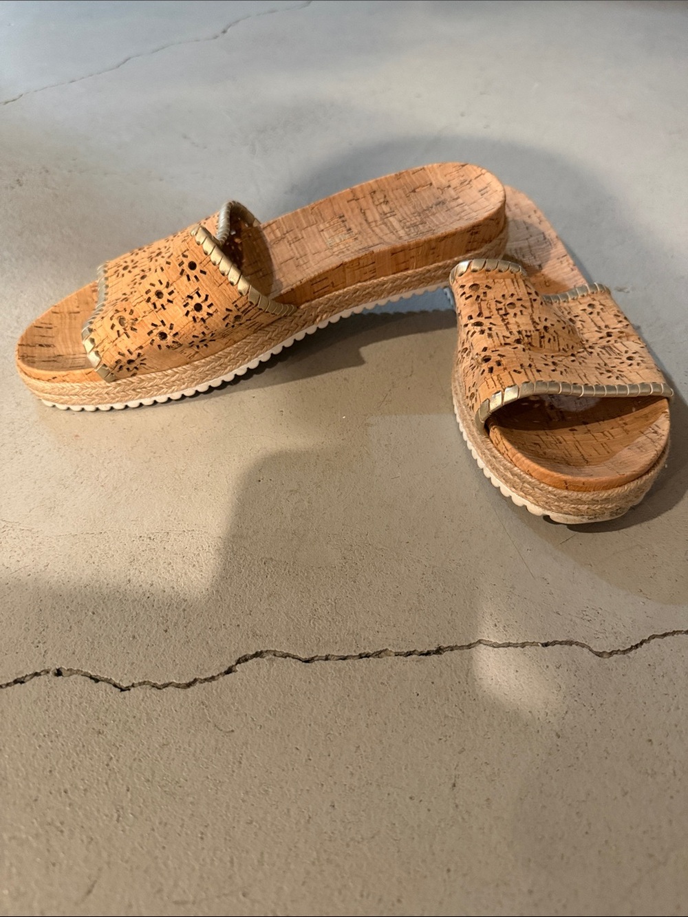 Jack Rogers Cork Perforated Slide Sandals Size 8 - Picture 3 of 8